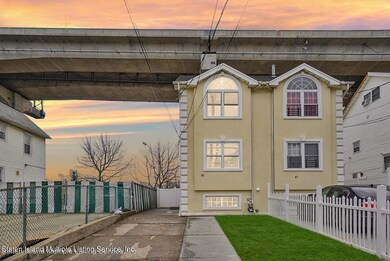 45 Morningstar Rd, Staten Island, NY 10303 - photo 2