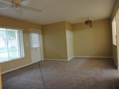110 Lake Pine Cir unit B-1, Greenacres, FL 33463 - photo 2