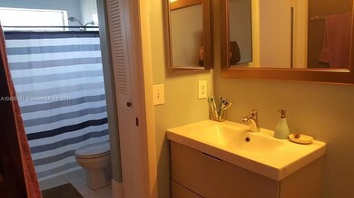 14630 N Beckley Square, Davie, FL 33325 - photo 7