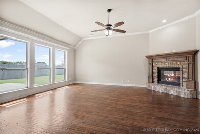 7402 E 81st Place N, Owasso, OK 74055 - photo 7