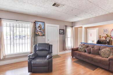 403 South D St-6