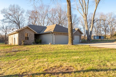 3243 Selmore Rd, Ozark, MO 65721 - photo 4