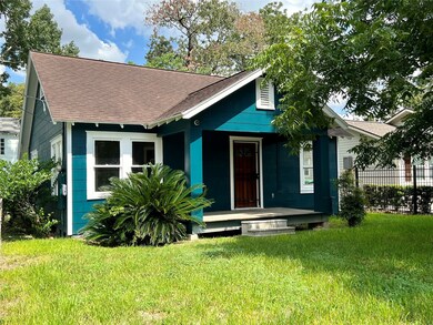 607 Westford St, Houston, TX 77022 - photo 2