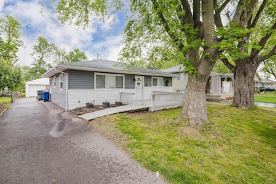 780 Basswood Rd, Columbus, OH 43207 - photo 3