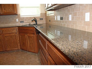 1119 Wren Cir, Copperas Cove, TX 76522 - photo 6