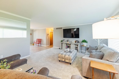 2595 Will Carleton Rd, Flat Rock (10 of