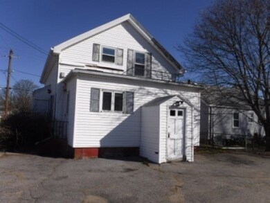 51 Ferris St, Pawtucket, RI 02861 - photo 2