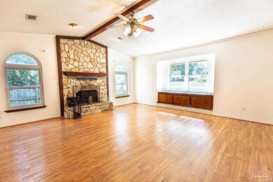 519 Nassau Dr, Niceville, FL 32578 - photo 5