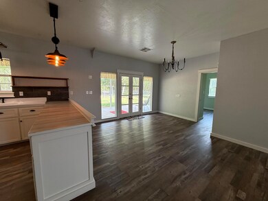 3076 3076 Rocking Horse Ranch Rd, Marlow, OK 73055 - photo 6