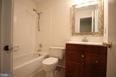13932 Big Yankee Ln, Centreville, VA 20121 - photo 6