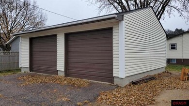 1004 N Garden St, New Ulm, MN 56073 - photo 4