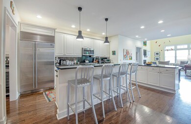 4 Kitchen