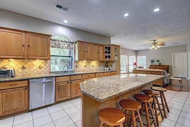 20410 Victorious Dr, Hockley, TX 77447 - photo 7