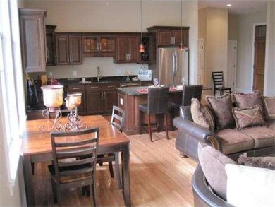 12 Beacon St, Stoneham, MA 02180 - photo 5