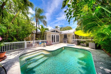 (2) 1525 Johnson St-4
