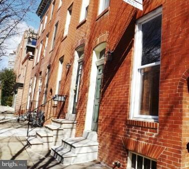 9 S Chester St, Baltimore, MD 21231 - photo 2