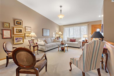 2813 Westminster Dr, Hutchinson, KS 67502 - photo 2