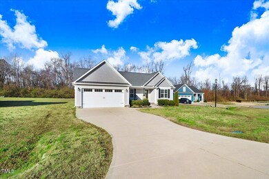 103 Whistle Stop Ln, Smithfield, NC 27577 - photo 2
