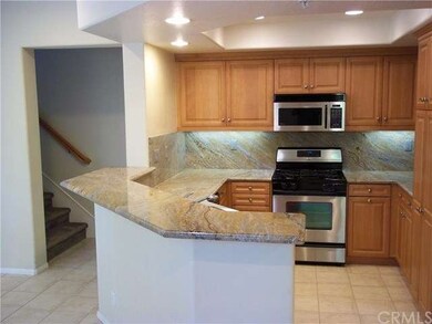 Open kitchen with service bar.