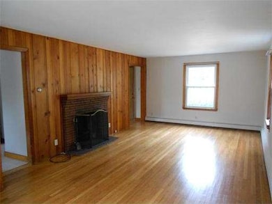 135 Loudville Rd, Easthampton, MA 01027 - photo 3