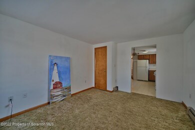 728 E Drinker St, Dunmore, PA 18512 - photo 7