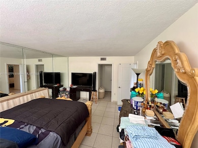 16518 NE 26th Ave unit 304, North Miami Beach, FL 33160 - photo 7