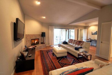 Living room w/fireplace