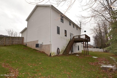 10 Merganser Ct, Mountain Top, PA 18707 - photo 2