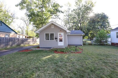 2617 53rd St, Des Moines, IA 50310 - photo 2