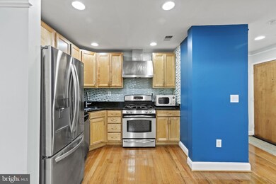 1437 Spring Rd NW unit 21, Washington, DC 20010 - photo 6