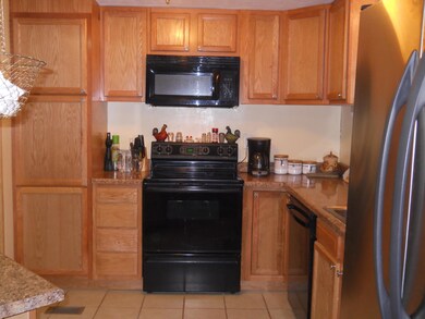 1366 Sage Ct 007