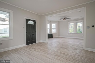 815 N Chestnut St, Paulsboro, NJ 08066 - photo 7