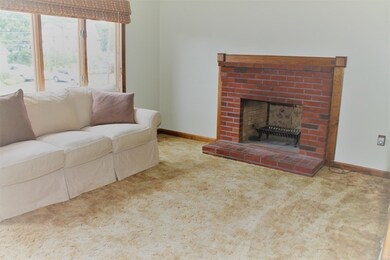 2 Colleen Cir, Burlington, MA 01803 - photo 5