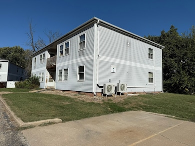 207 Stringtown Rd, Minier, IL 61759 - photo 2