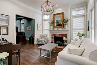 219 W 10th St, Houston, TX 77008 - photo 7