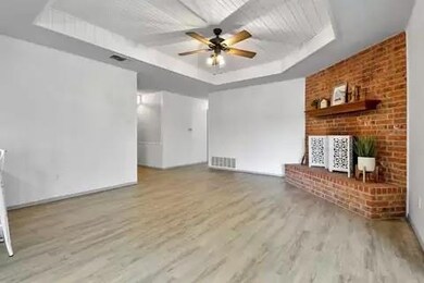 113 Oakridge Dr, Weatherford, TX 76086 - photo 7