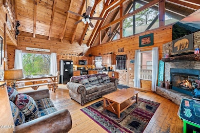 2251 Upper Middle Creek Rd unit 8, Sevierville, TN 37876 - photo 6