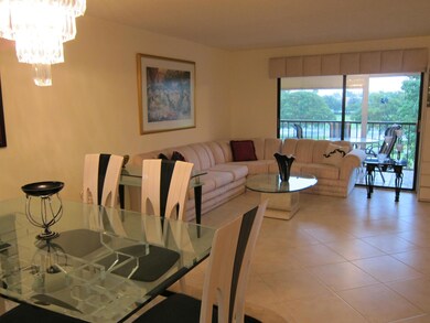 Living/Dining Rm