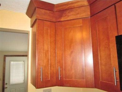 107 Atlanta St, Haverhill, MA 01832 - photo 7