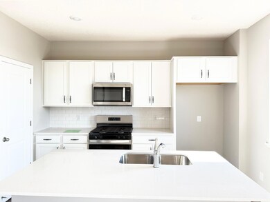 927 Redfield Cir, Delano, MN 55328 - photo 3