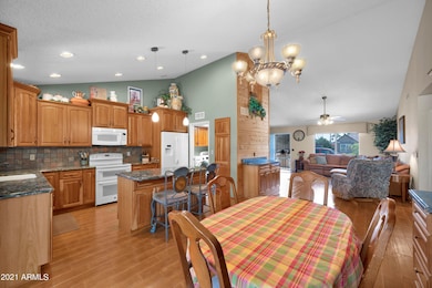 1562 E Divot Dr, Tempe, AZ 85283 - photo 7