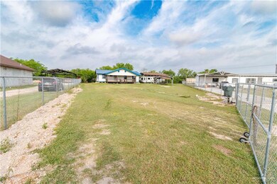4005 Vaquero Dr, Weslaco, TX 78596 - photo 3