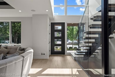 927 Ann St, Birmingham, MI 48009 - photo 5