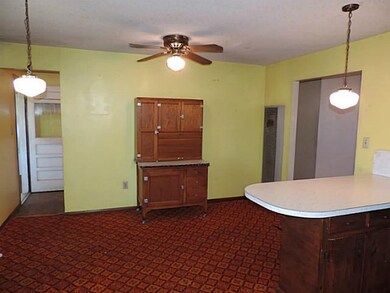 Dining Room. Kitchen with eating area.