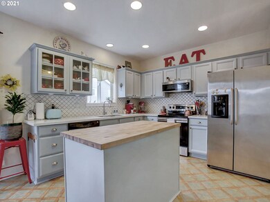 1153 34th Place, Forest Grove, OR 97116 - photo 7