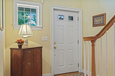 161 Sandtrap Cir, South Weymouth, MA 02190 - photo 3