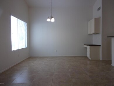 714 S Cholla St, Gilbert, AZ 85233 - photo 4
