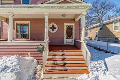 618N8thSt_00078