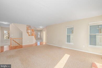 7710 Royal Azalea Ct, Springfield, VA 22153 - photo 6