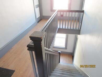 186 Beech St, Manchester, NH 03103 - photo 5